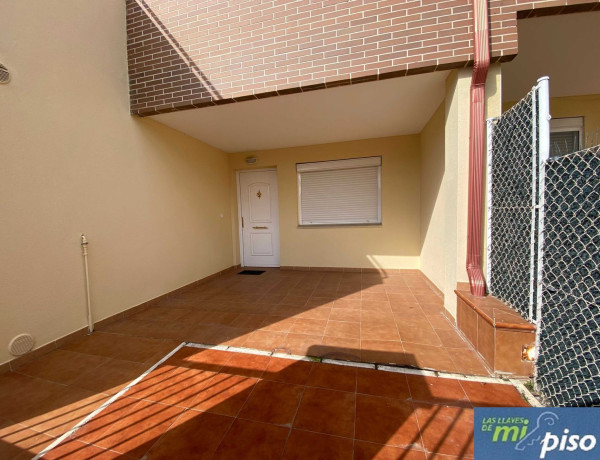 Chalet adosado en venta en arandilla, 40