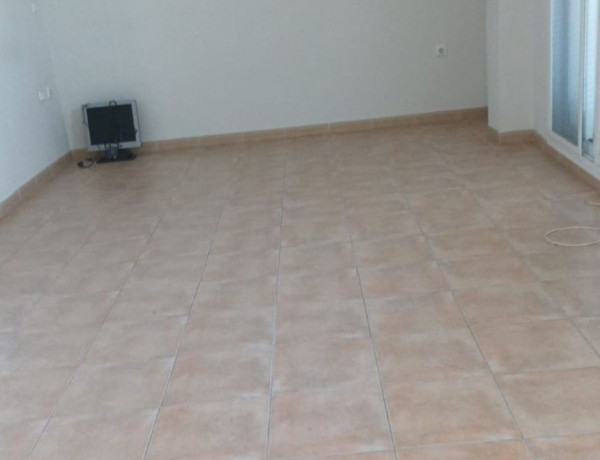 Piso en venta en Lobres