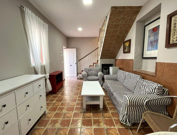 Chalet pareado en venta en calle Malaga