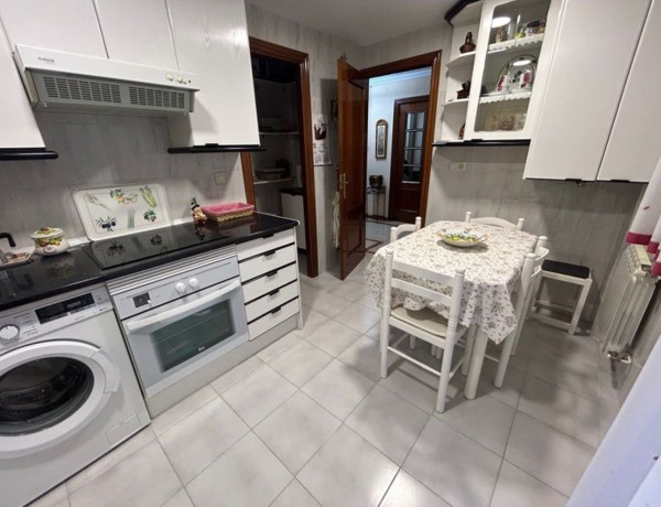 Chalet adosado en venta en calle de Rodrigo de Arana