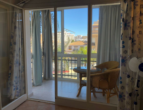 Chalet adosado en venta en calle Málaga, 1