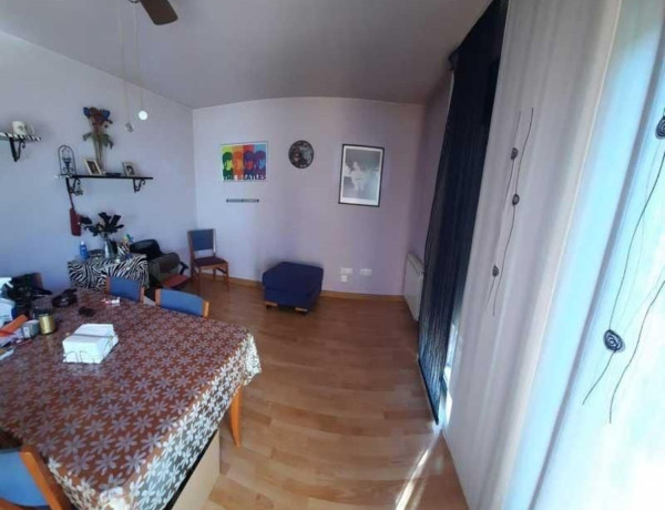 Chalet adosado en venta en avenida Valencia