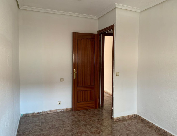 Piso en venta en calle santa rosa, 10