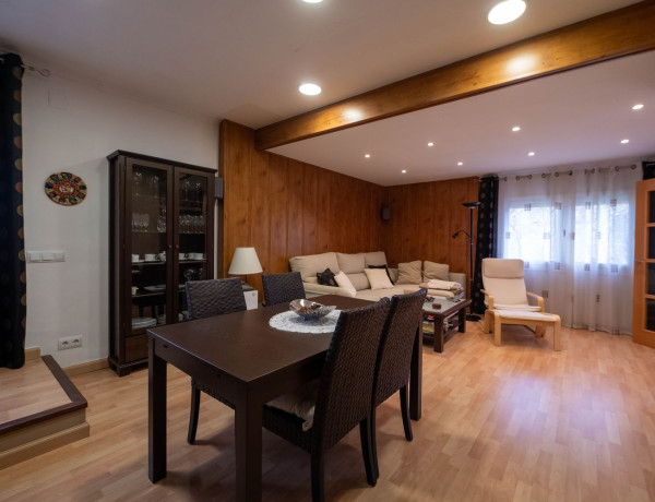 Casa o chalet independiente en venta en avenida Coronel Estrada