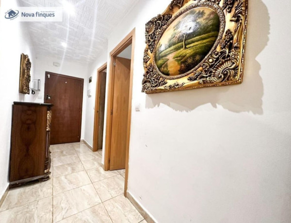 Piso en venta en Creu de Barberà