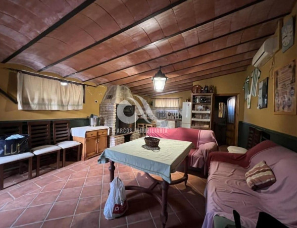 Casa o chalet independiente en venta en Paraíso Arenal - La Colina