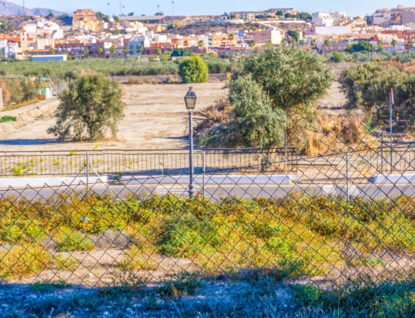 Terreno en venta en Huércal de Almería