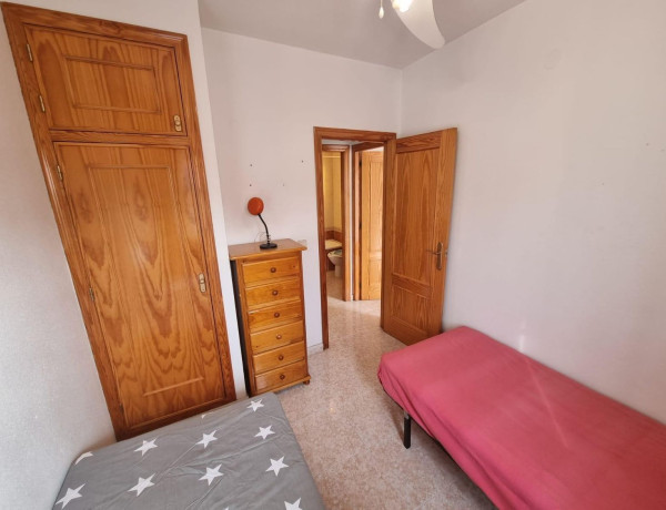 Chalet adosado en venta en La Siesta - El Salado - Torreta