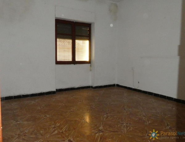 Casa de pueblo en venta en Oliva pueblo