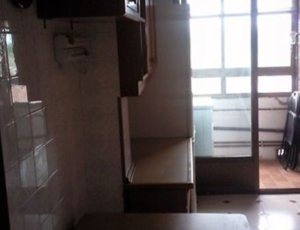 Piso en venta en calle Ramón y Cajal, 8