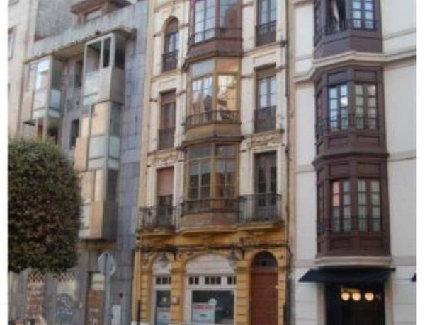 Alquiler de Edificio de uso mixto en calle del Carmen, 1
