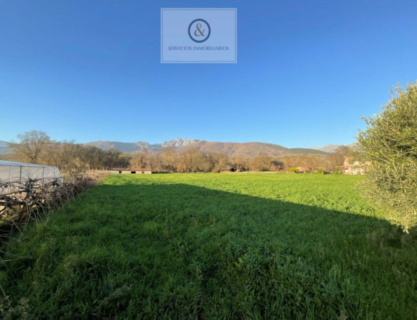 Finca rústica en venta en Candeleda