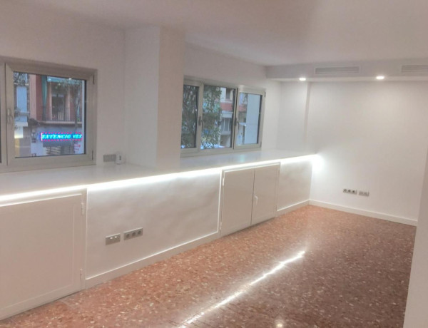 Oficina en venta en Nou Eixample Sud