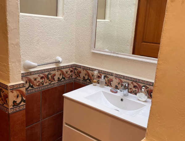 Chalet adosado en venta en Calonge Poble