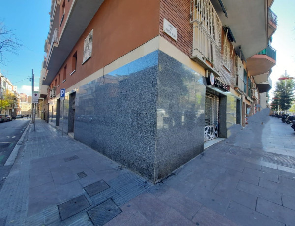 Local en venta en calle de Ramon Albó