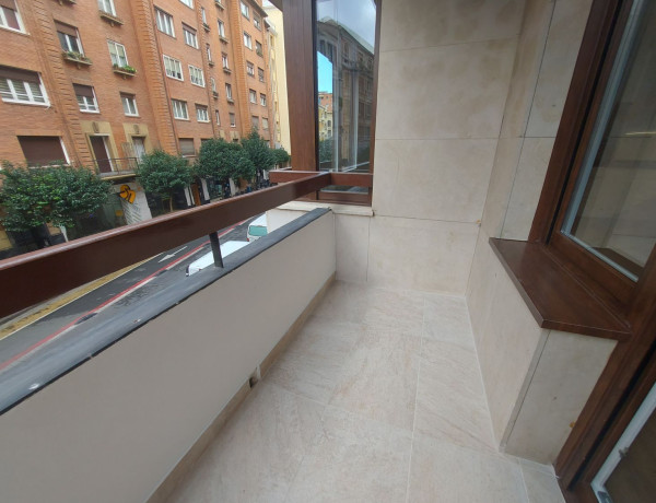 Piso en venta en calle Duquesa de la Victoria