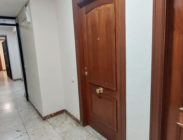 Piso en venta en Padre Rafael