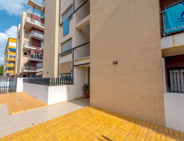 Piso en venta en calle Pleamar