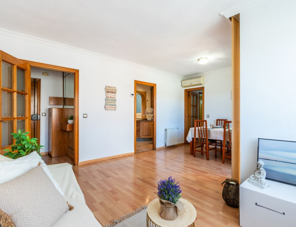 Piso en venta en Parets del Vallès