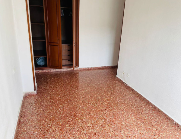 Piso en venta en calle Biólogo Konrad Lorenz