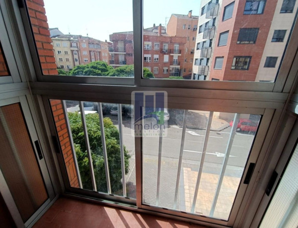 Piso en venta en calle Doctor Jaime Santamaría