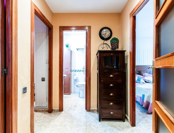 Piso en venta en Sol i Padris - Sant Oleguer