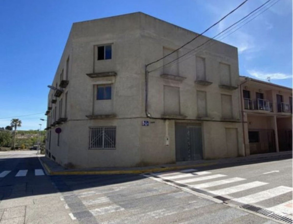 Edificio de uso mixto en venta en calle s San Juan XXIII, 38
