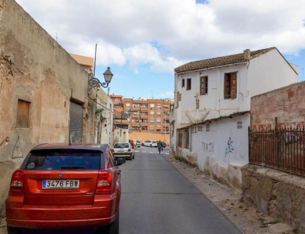 Terreno en venta en calle d'Evaristo Bas