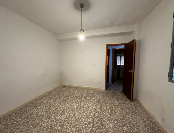 Chalet adosado en venta en calle Virgen de Guadalupe