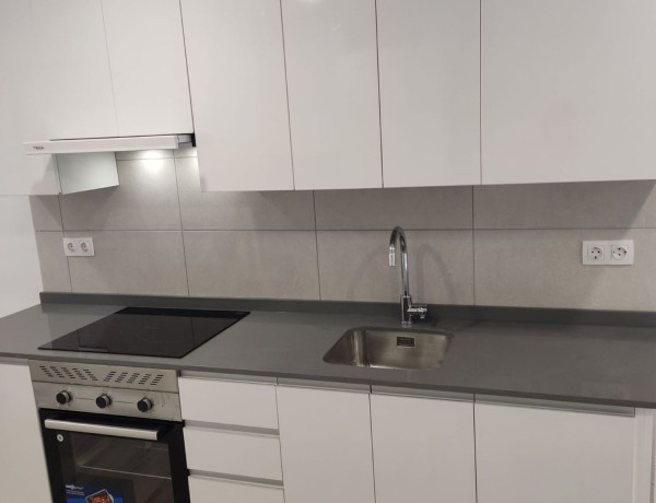 Local en venta en avenida del Manzanares, 30