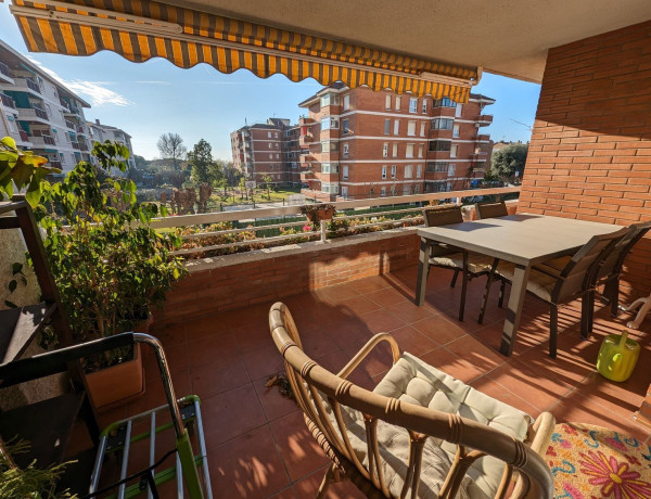 Piso en venta en Urb. Camp de Mar, Can Pou - Camp de Mar