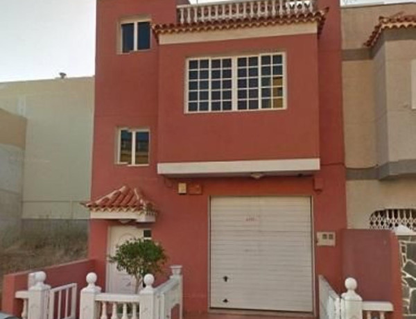 Casa o chalet independiente en venta en calle Huelva
