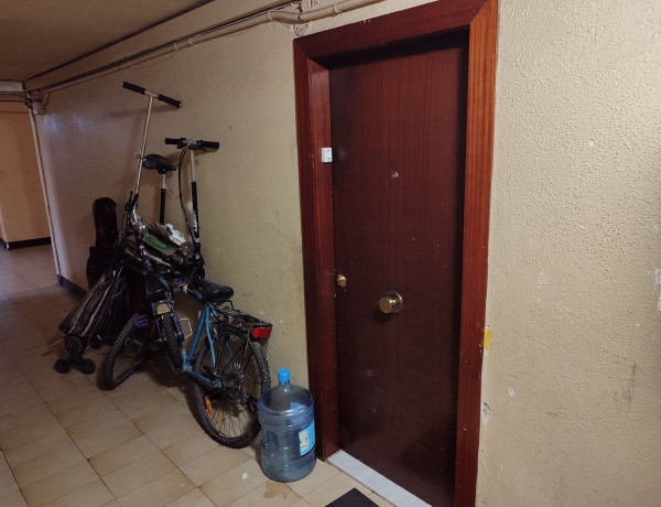 Piso en venta en calle d'Aiguablava