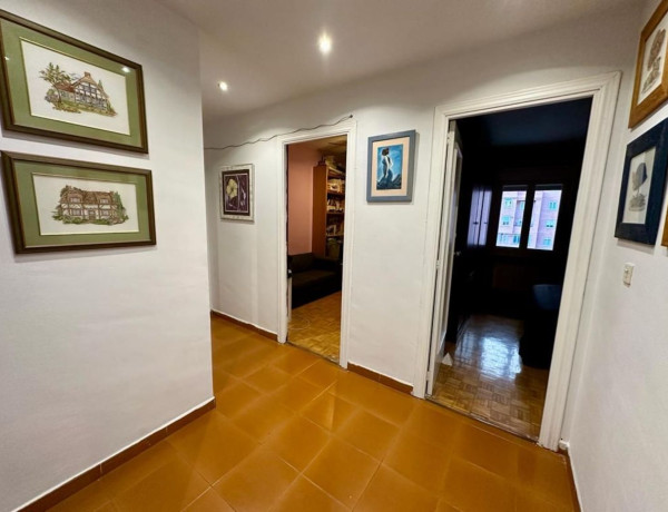 Piso en venta en calle de Mateo Seoane Sobral