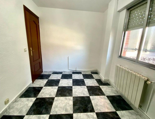 Piso en venta en Urb. Camino De Leganes, Este