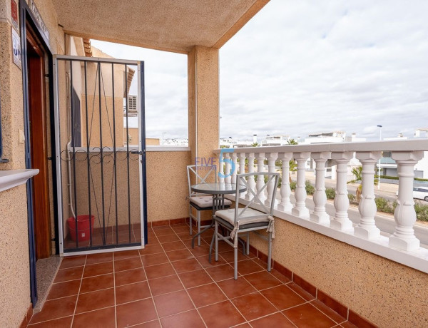 Piso en venta en Los Balcones y los Altos