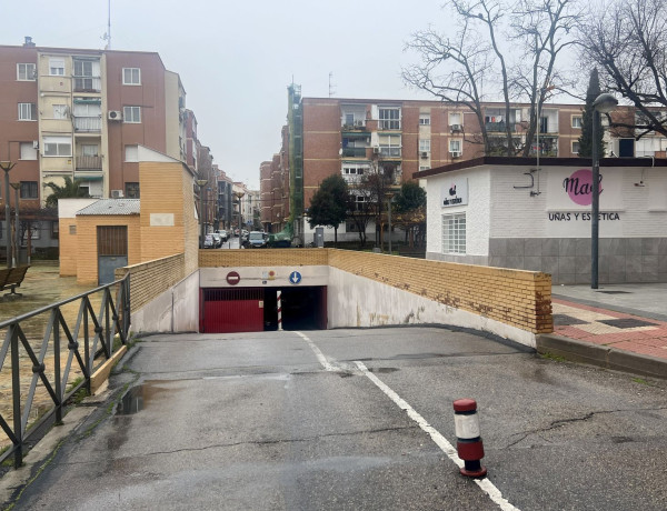 Garaje en venta en calle Río Manzanares, 15