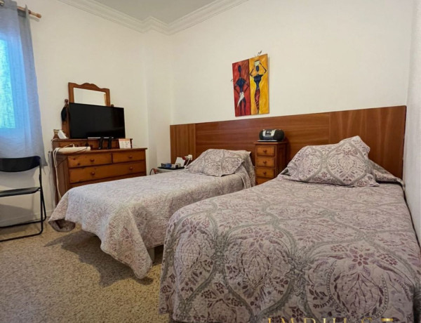 Piso en venta en Presidente Alvear, 33