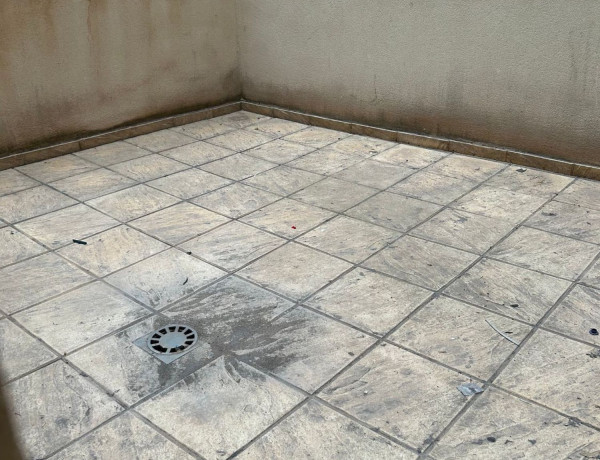 Piso en venta en calle Arroyo Totalán