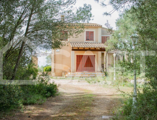 House-Villa For sell in Algaida in Málaga 