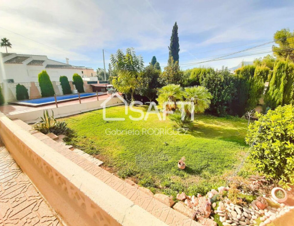 House-Villa For sell in Calpe in Alicante 