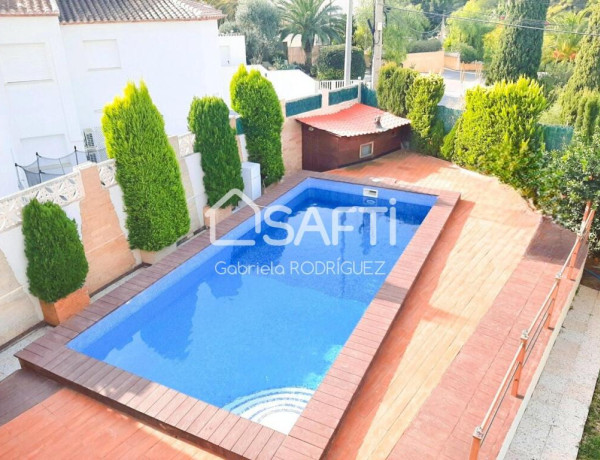 House-Villa For sell in Calpe in Alicante 