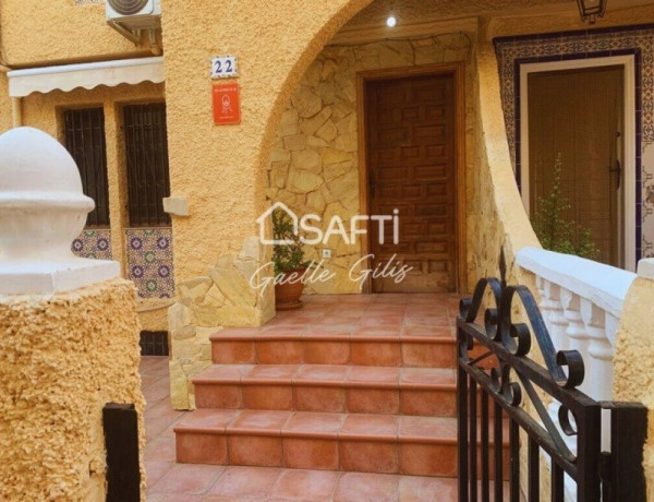 Terraced house For sell in Torrevieja in Alicante 