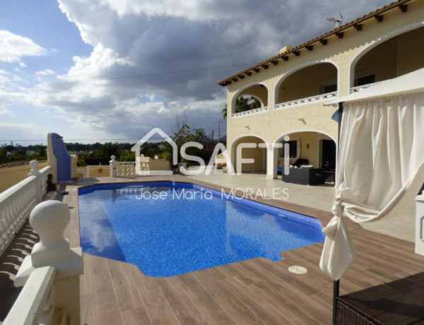 House-Villa For sell in Alfas del Pi in Alicante 