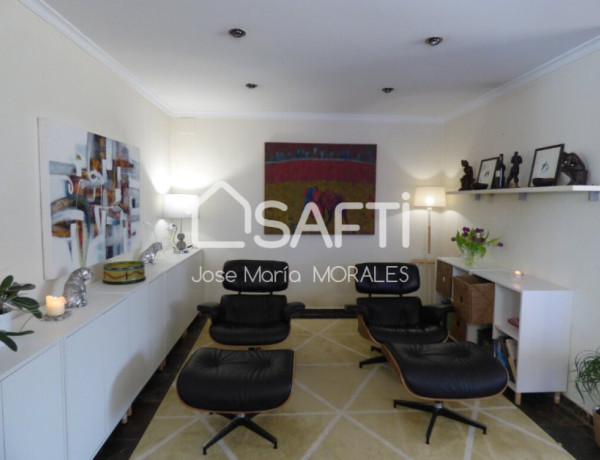 House-Villa For sell in Alfas del Pi in Alicante 