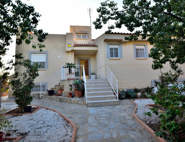 House-Villa For sell in Mutxamel in Alicante 