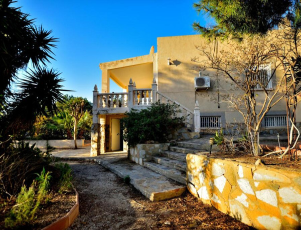 House-Villa For sell in Mutxamel in Alicante 