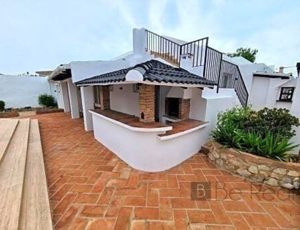 House-Villa For sell in Benalmadena in Málaga 