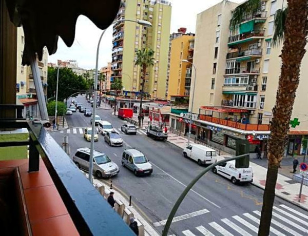 Flat For sell in Torremolinos in Málaga 