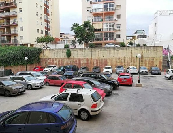 Flat For sell in Torremolinos in Málaga 